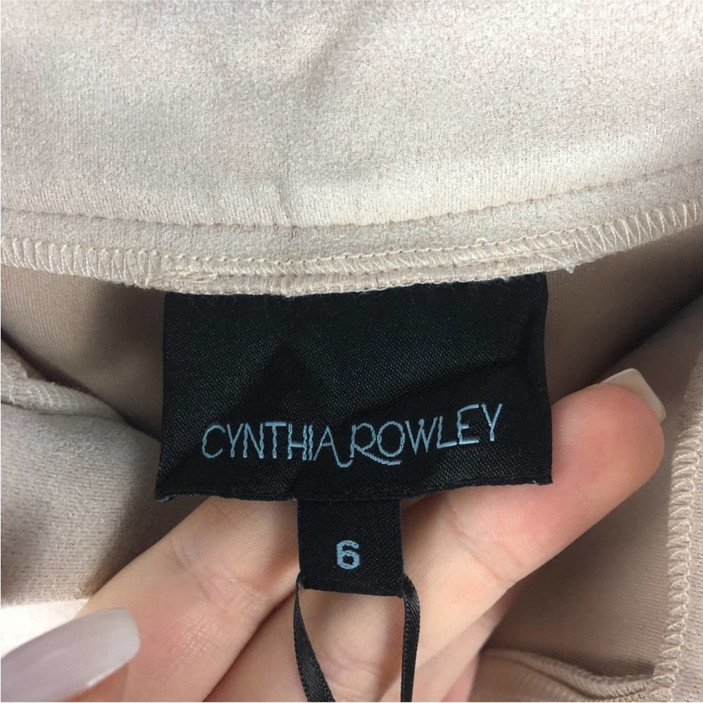 NWT Cynthia rowley bootcut pants in color stone. Size 6 - Picture 5 of 5